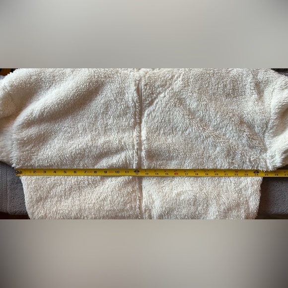 OFFLINE By Aerie Fluffy Sherpa Cropped Full Zip Sweatshirt Cool White Size XL - Picture 10 of 12